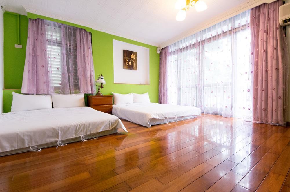 Dog House Bed & Breakfast Taitung Ngoại thất bức ảnh