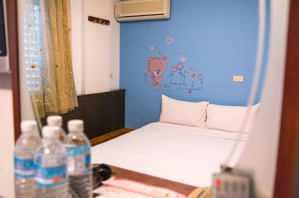 Dog House Bed & Breakfast Taitung Ngoại thất bức ảnh